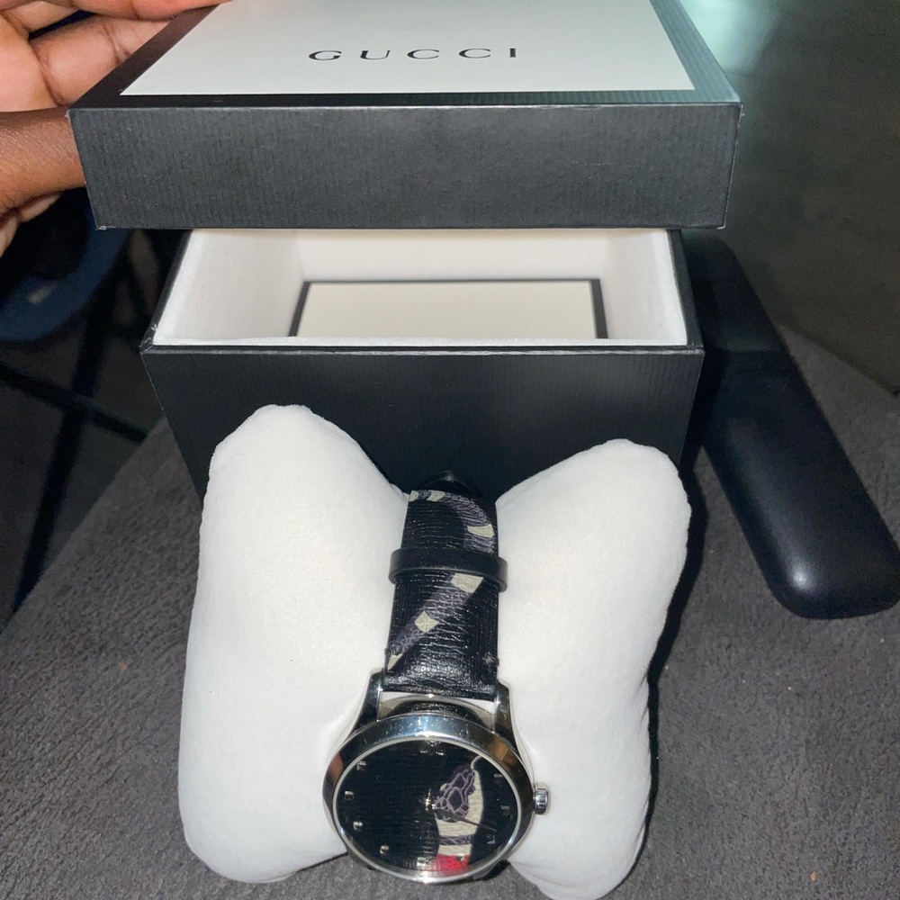 Gucci watch - Picture 7 of 7